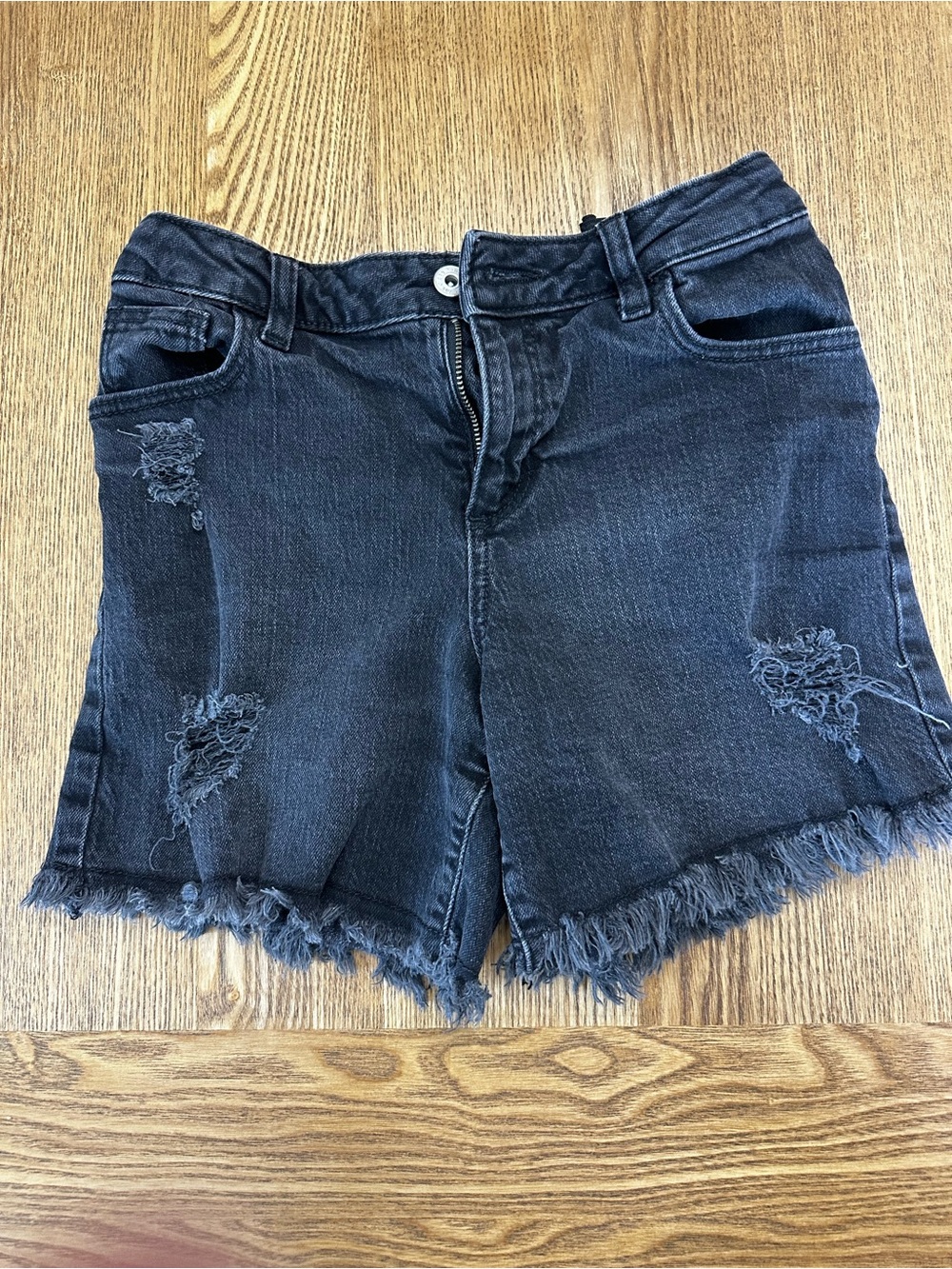 Target Art Class Distressed Jean Shorts in Dark Gray/Black - Girls Large (10/14)
